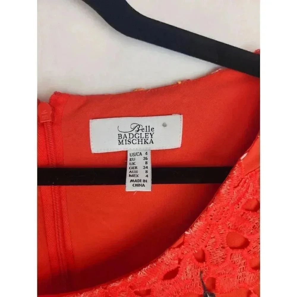 Bella Badgley Mischka Cynthia Red Floral Knee Length Dress Womens Size 4.